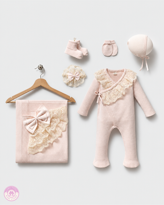Newborn Baby Coming Home Set – Cotton Knit & Lace